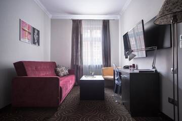 Фото номера Двухместный номер Делюкс с 1 кроватью Отель Hotel Racibor г. Рацибуж 3